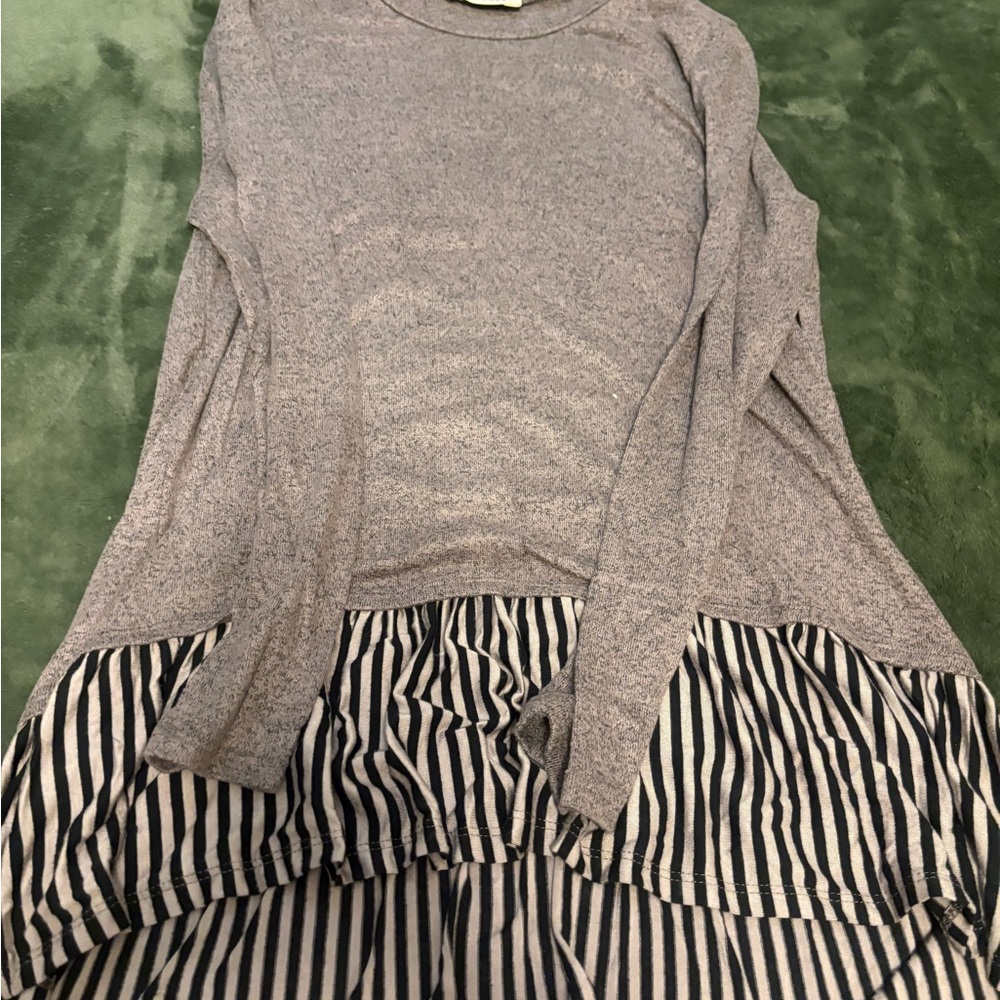 First Looks Heather Gray Knit Top